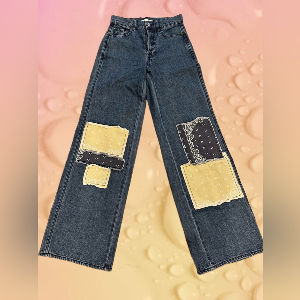 PacSun Patchwork jeans!!!
Quality: Used - Good